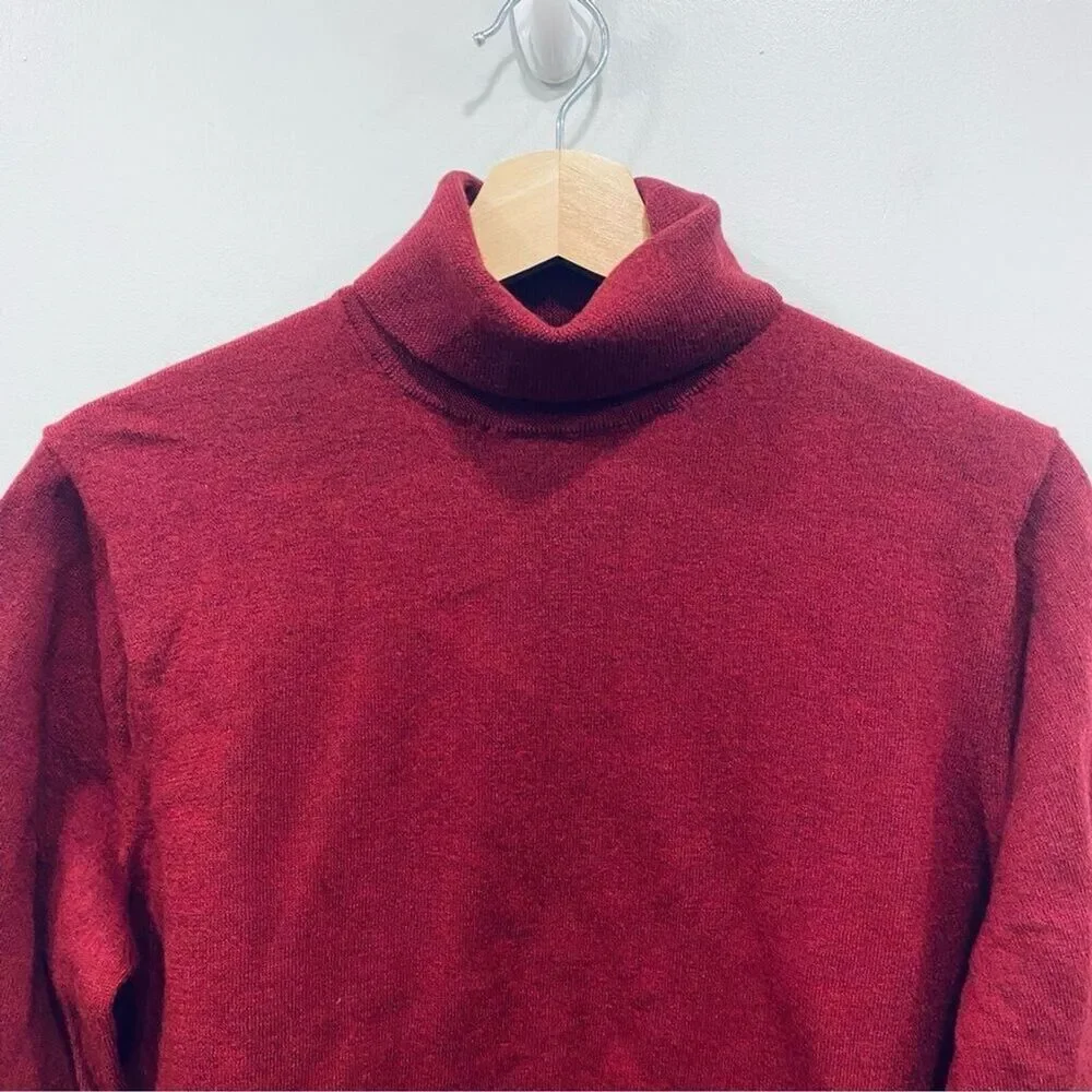 BANANA REPUBLIC Baruffa Mens S/M Red Moda Merino Wool Soft Turtleneck Sweater*